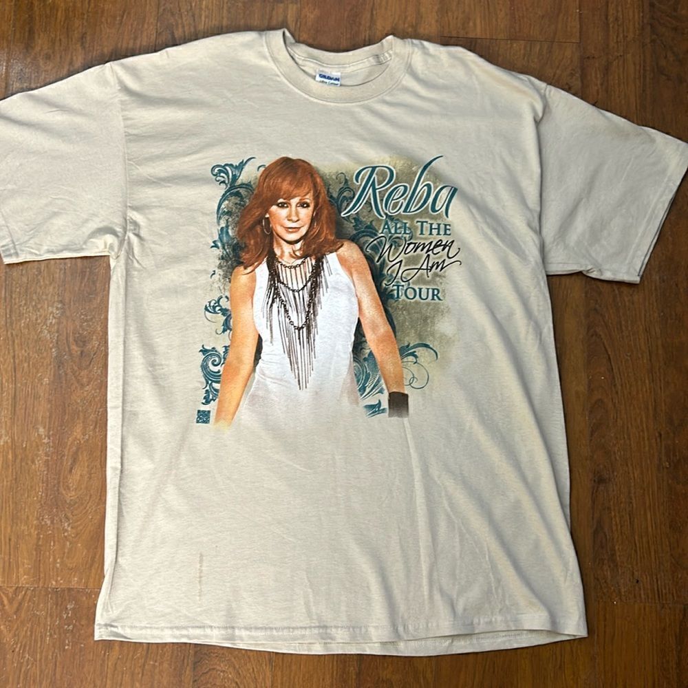 New REBA ALL THE WOMAN I AM TOUR shirt size XL extra large t shirt band tee